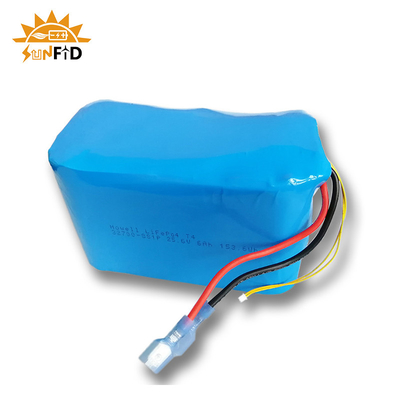 Bộ pin lithium có thể sạc lại 25,6v 6Ah 8S1P Đèn LED năng lượng mặt trời Bộ pin LifePO4