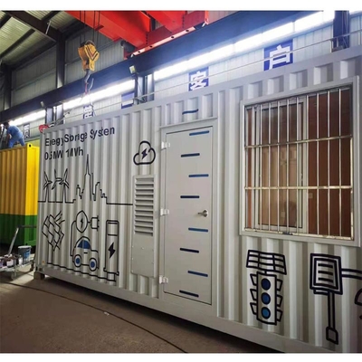0,5MW trên lưới ngoài lưới Hệ thống năng lượng mặt trời 1MWH ESS Container Lifepo4 IP65 Ngoài trời